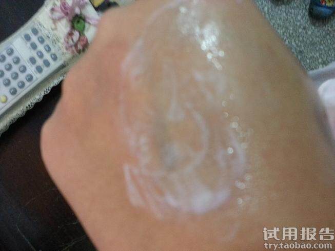 佰草集肌本清源洁面乳