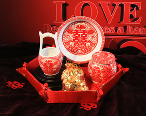 子孙桶结婚庆用品大全喜桶用的小号马桶红桶新娘痰盂陪嫁三件套装