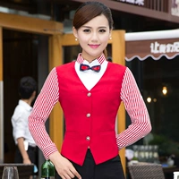 Женский красный