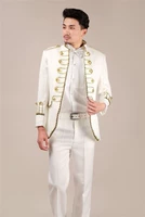 Белая куртка, штаны, галстук-бабочка