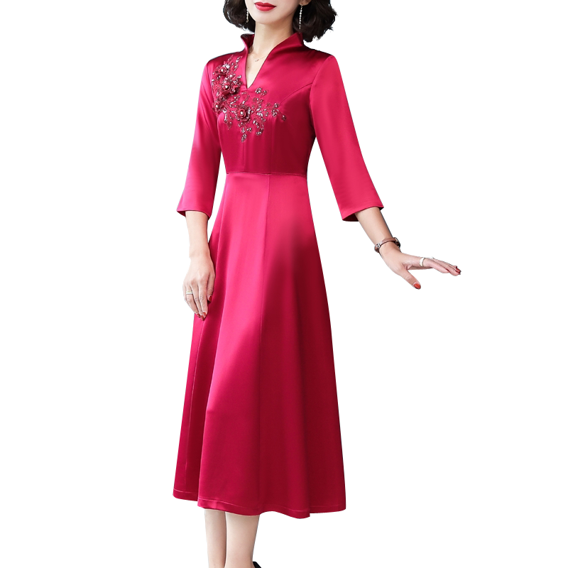 迪芬·璐嘉喜婆婆婚宴礼服