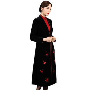 蝶恋 蕙兰 春秋中国风金丝绒中长款手工绣花风衣崔万志旗袍外套女