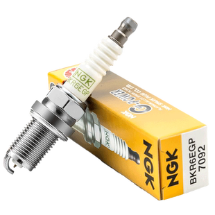 NGK铂金火花塞 BKR6EGP 7092 单支装 适用于凯越F3天语雨燕风云