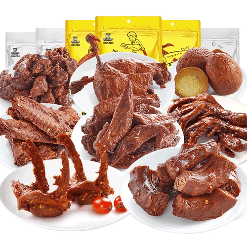 周黑鸭 Утиная утиная рама клавиала вакуумная острая закуска Подарочная упаковка коробка с едой Wuhan Bulk Selection