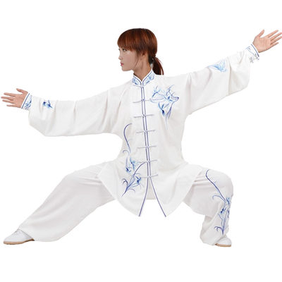 言一刺绣表演披纱三件套太极服