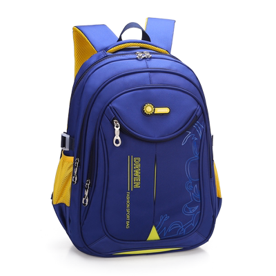 小学生书包轻便防水大容量多层