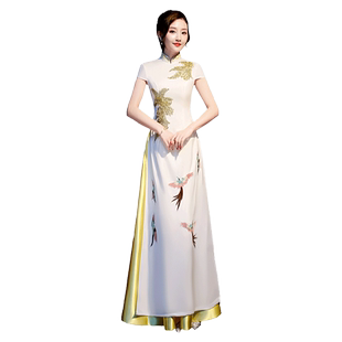 紫缘萱中国风黄色演出晚礼服奥黛裙改良旗袍模特团队走秀舞台显瘦