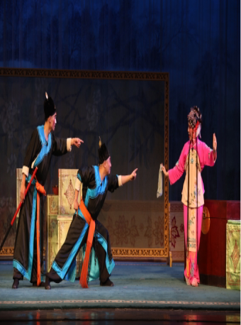 济南山东省吕剧院小剧场演出吕剧经典剧目沉浸式演出 《柜中缘》