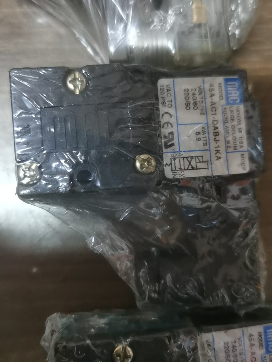 45A-AC1-DABJ-1KA原装MAC电磁阀现货2个