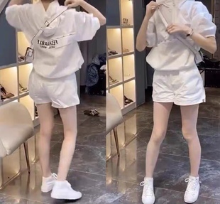 白色连帽短袖 套装 外套女2024新款 时尚 宽松防晒衣休闲短裤 网红同款