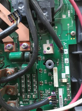 F74GA15B  含模块7MBR75UB120-50  三菱FR-F740-18.5K-CHT1模块板