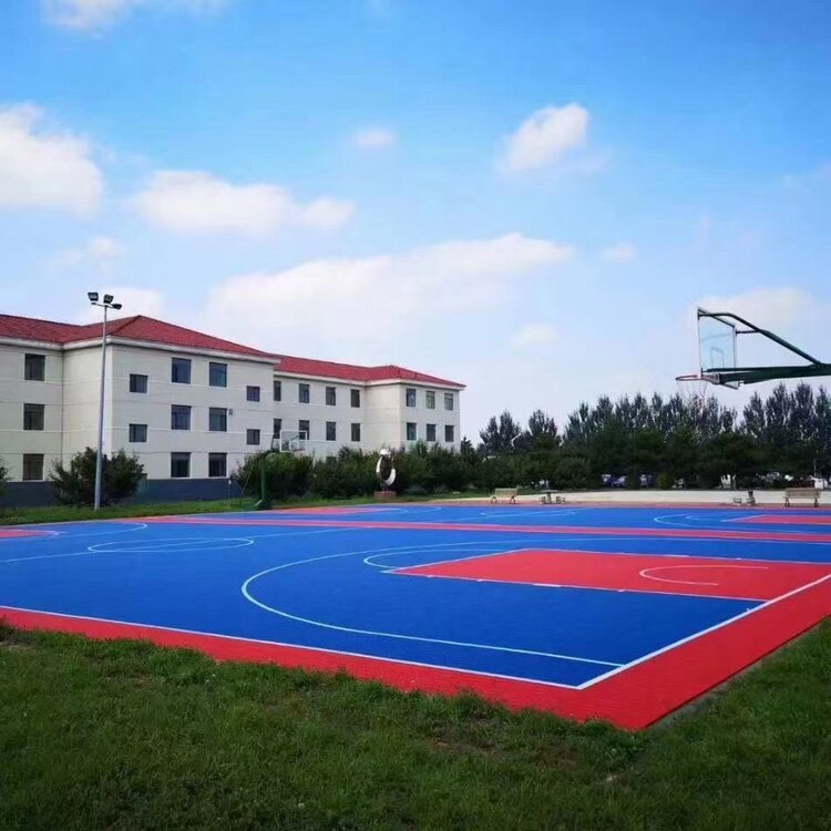 悬浮地板幼儿园室外篮球场运动拼装室内操场专用防滑耐磨地垫户外