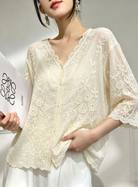 【小四专享】  V领重工提花刺绣单排扣衬衫高级感洋气上衣4012