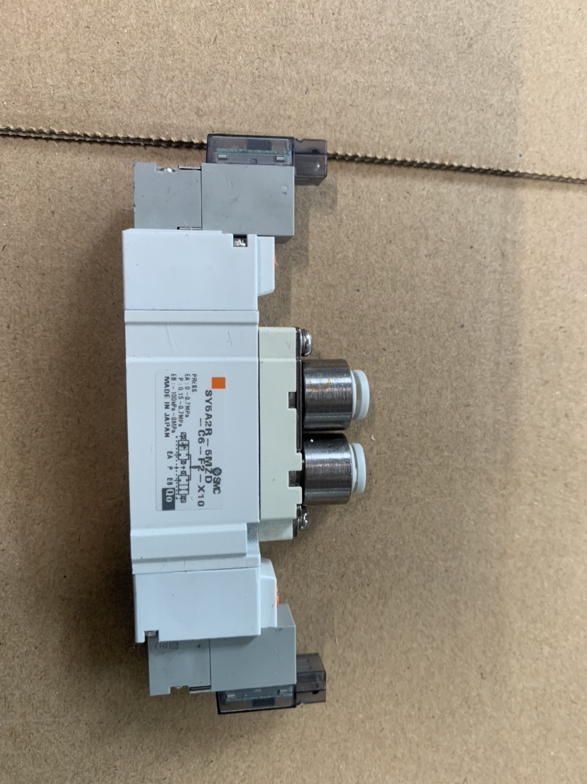 SMC SY5A20R-5MZD-C6-F2-X010 原装电磁阀