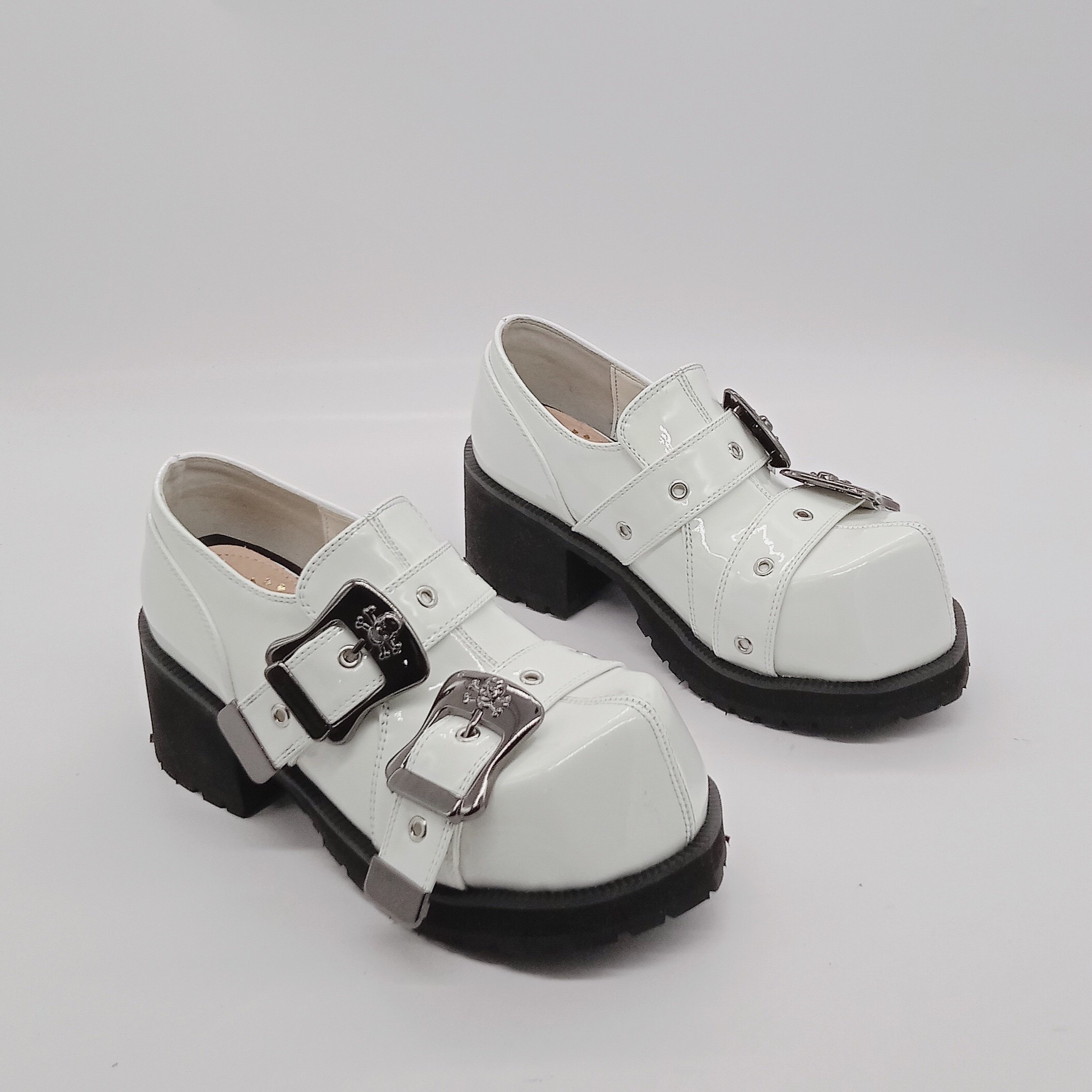 2021经典新款朋克大头鞋厚底鞋哥特骷髅头扣子摇滚演出出街潮款