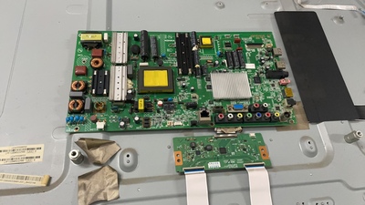 坏板！康佳LED47R5500PDF主板35017679配LG屏 不启动