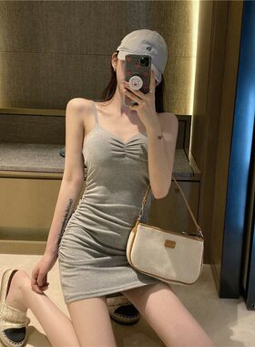 气质新款女士连衣裙夏季网红性感短裙子辣妹风修身收腰显瘦包臀裙