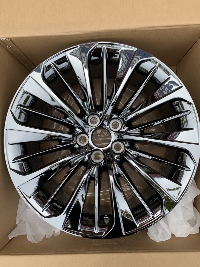 雷克萨斯LS500h 20寸轮组，新老LS350 LS460 LS500 LS600升级改装