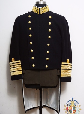 金属丝刺绣工艺海军大礼服