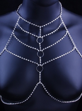 闪亮交叉几何圆圈一体链胸饰水钻