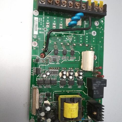 迈凯诺KE300-004G/5R5P-T4驱动板kE300-5R5-QD-T4-08 7MBR25VA120