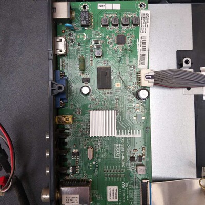 测好TCL L32F1600E 主板40-MS8812-MAD2HG屏LVW320NDAL