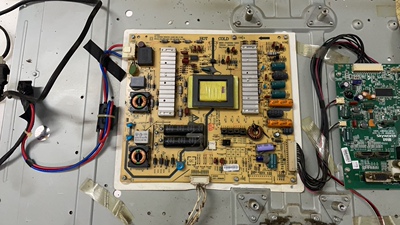 原装创维32M55HM电源板5800-P32EXM-0200/0210/0220 测好