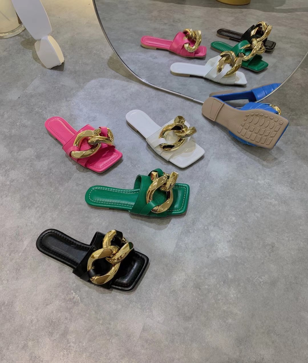 Chain decorated flat bottom flip flop summer new square head open toe casual versatile fairy sandals