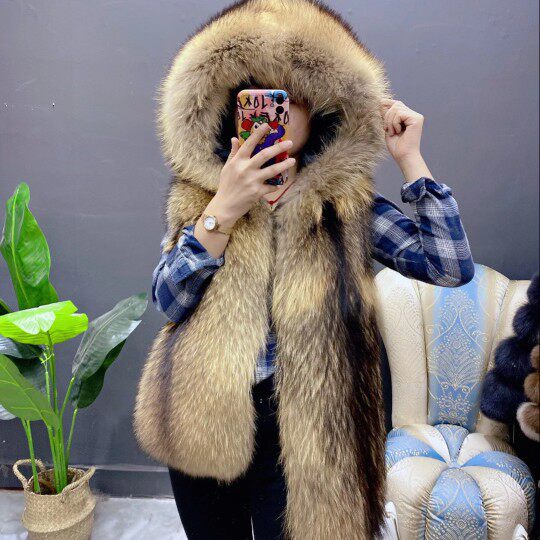 时尚貉子毛网红同款皮草马甲新款年轻款连帽中长款外套女冬潮