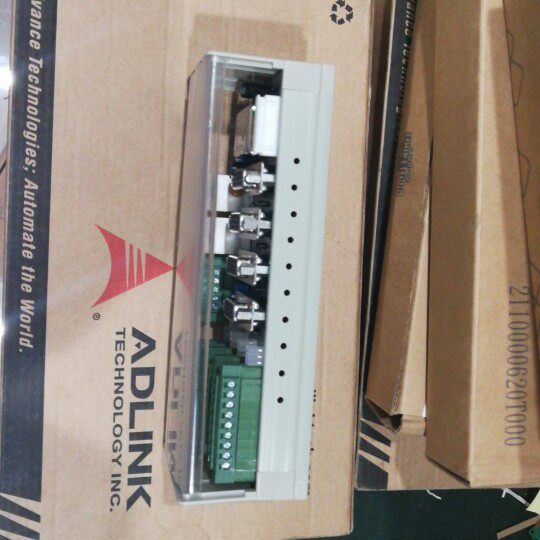 凌华ADLINK MNET-4XMO-C   四轴运动模块 现货  议价