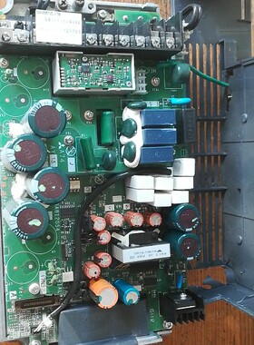 A74MA1.5  FR-A740-1.5k-CHT FR-F740-2.2k驱动板 7MBR15UG120-50