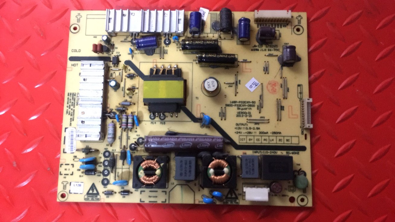 原装创维32E320W  电源板5800-P32EXM-0500 168P-P32EXM-50
