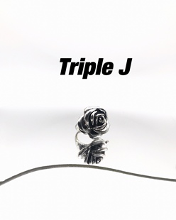 TRIPLE J原创设计高街小众复古做旧玫瑰重工戒指蹦迪千禧风暗黑酷