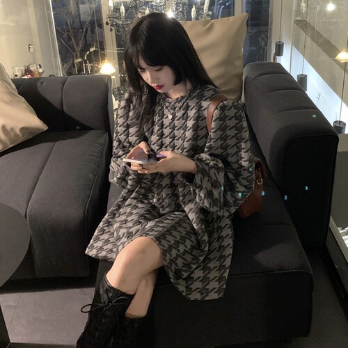 高腰长袖大衣价格 高腰长袖大衣图片 星期三