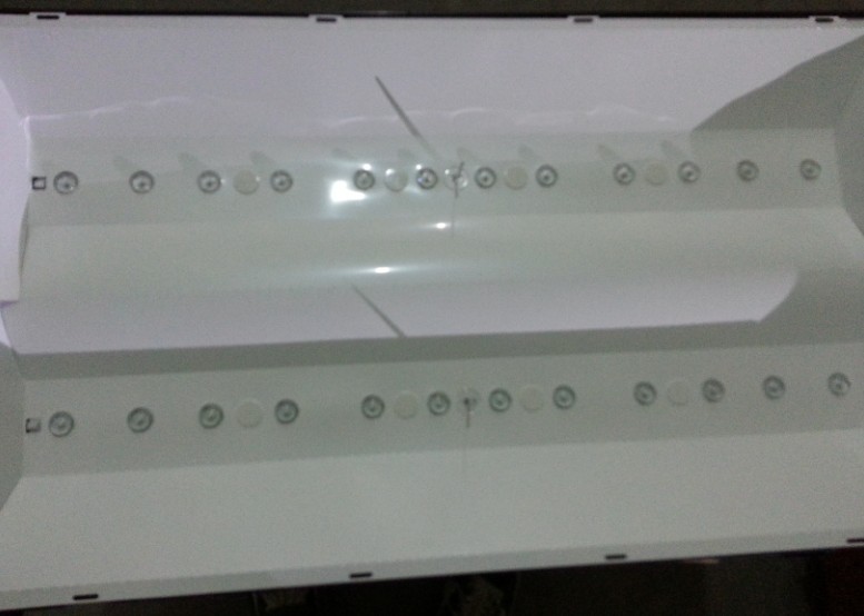 原装拆机康佳 LED32F2000E背光一套