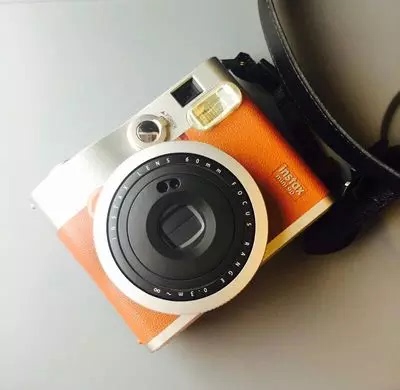 用户说说富士instax mini90和mini70选哪个?评测对比富士instax mini90和mini70的区别
