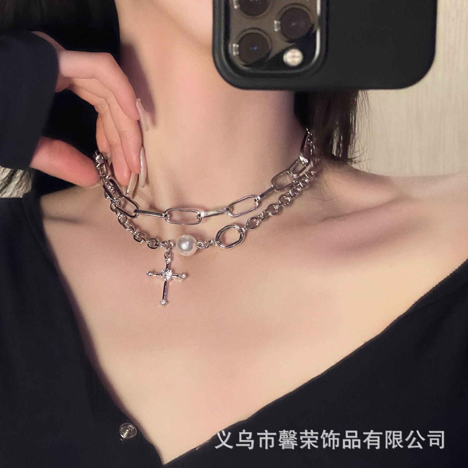 甜酷风情侣时尚朋克链条水钻十字架珍珠项链双层小众设计锁骨链
