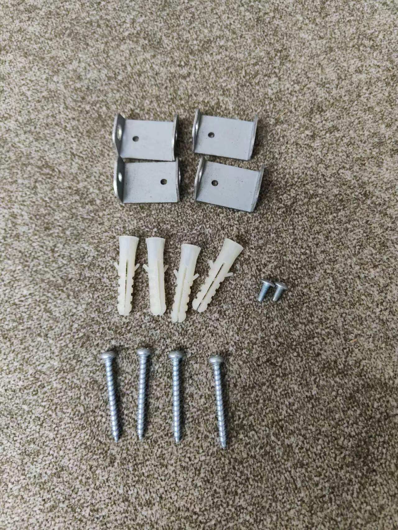 REDWOOD铝汀取暖器通用挂墙配件