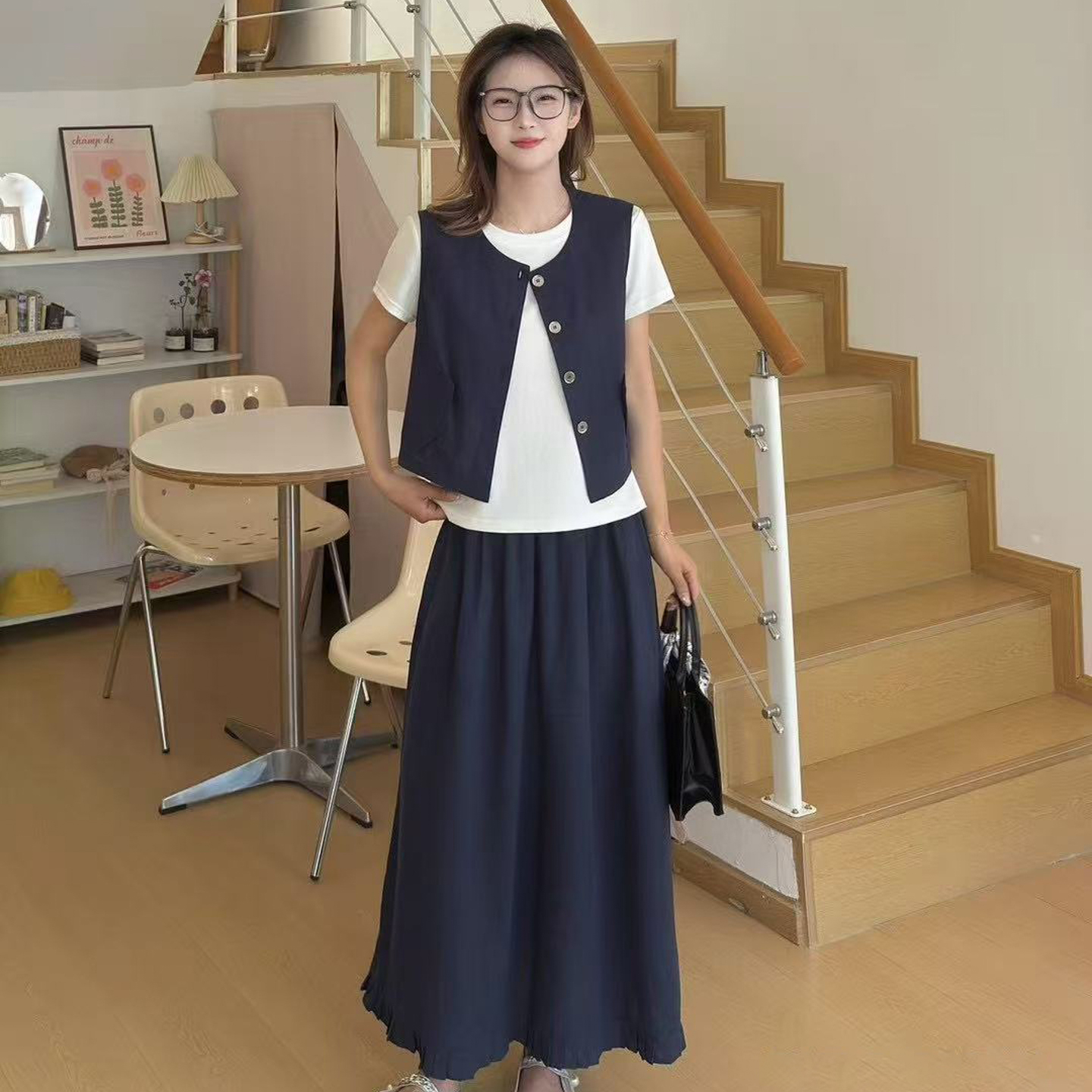 气质纯色三件套装女韩版时尚圆领宽松百搭休闲短袖马甲半身裙夏季