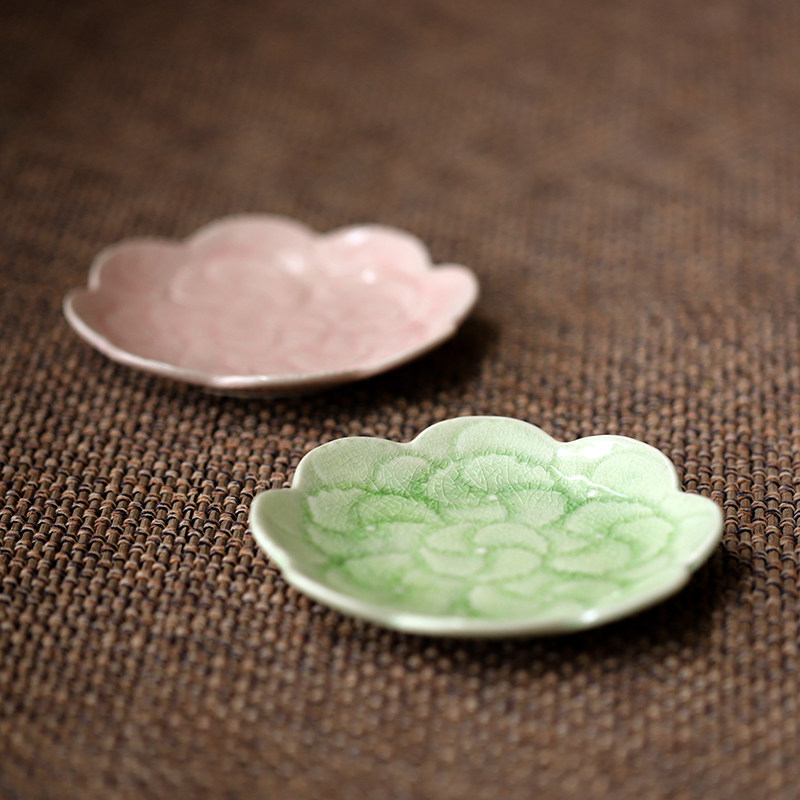 日本进口绣球花小碟子日式调味碟粉绿花卉玻璃釉陶瓷餐具甜品碟