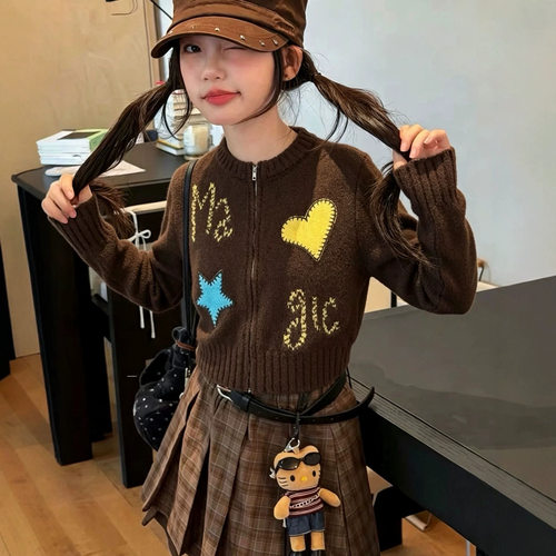 波拉bora秋季韩版宽松时尚甜美刺绣针织开衫百搭休闲毛衣外套女