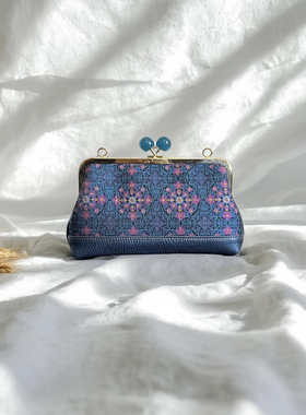 苏地雪舞梅圆真丝宋锦牛皮包包，名家非遗手作女包蓝色包包