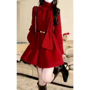 红色新年战袍毛呢外套女秋冬季2026新款小个子韩系短款厚呢子大衣