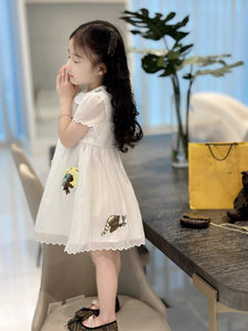 夏季新款儿童连衣裙女童洋气刺绣熊白色公主裙女宝宝时髦礼服裙子