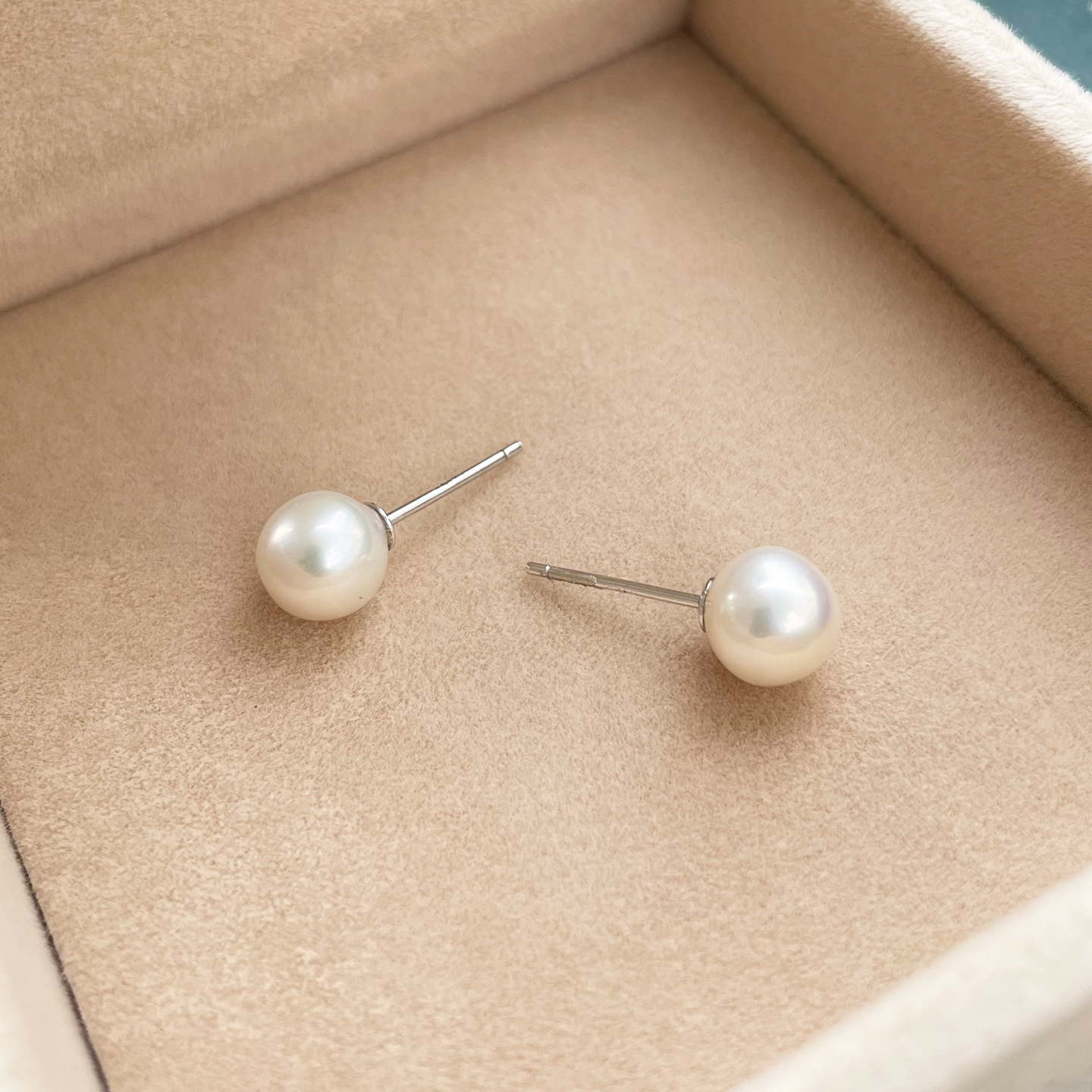 极简之美经典无核淡水圆珍珠耳钉925银针知性优雅适合任何场合