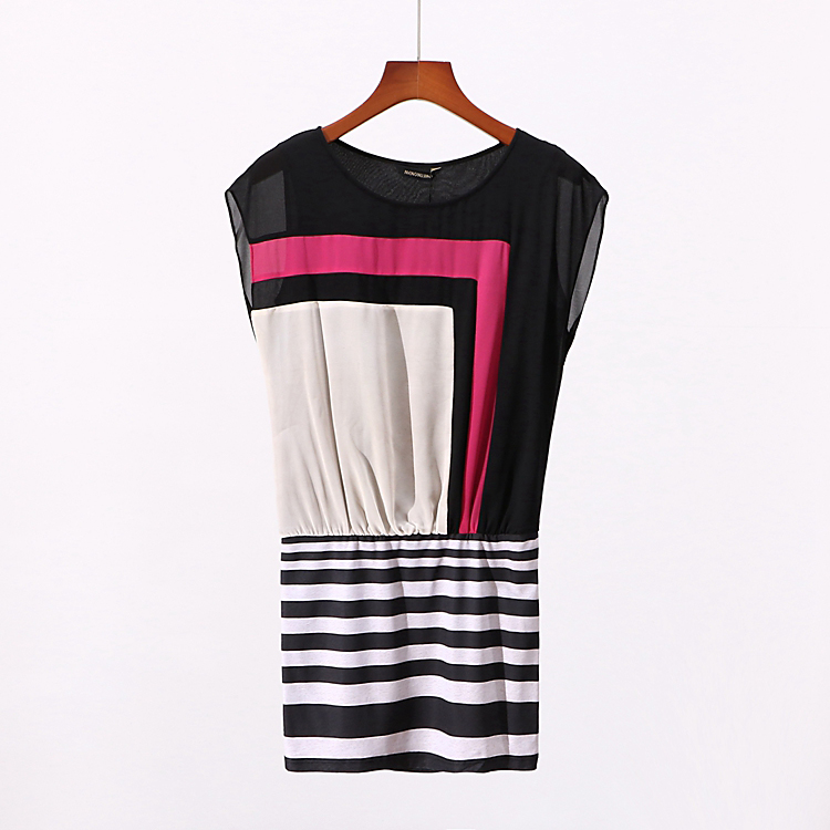 盘点2023轻奢的衣服品牌有哪些_轻奢服装品牌排行榜前十名-第1张图片-潮百科