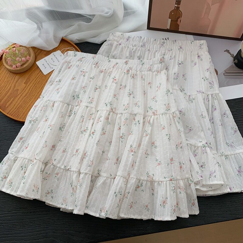 法式春夏碎花蛋糕裙女显瘦打底裙百搭短裙防走光a字裙短款半身裙