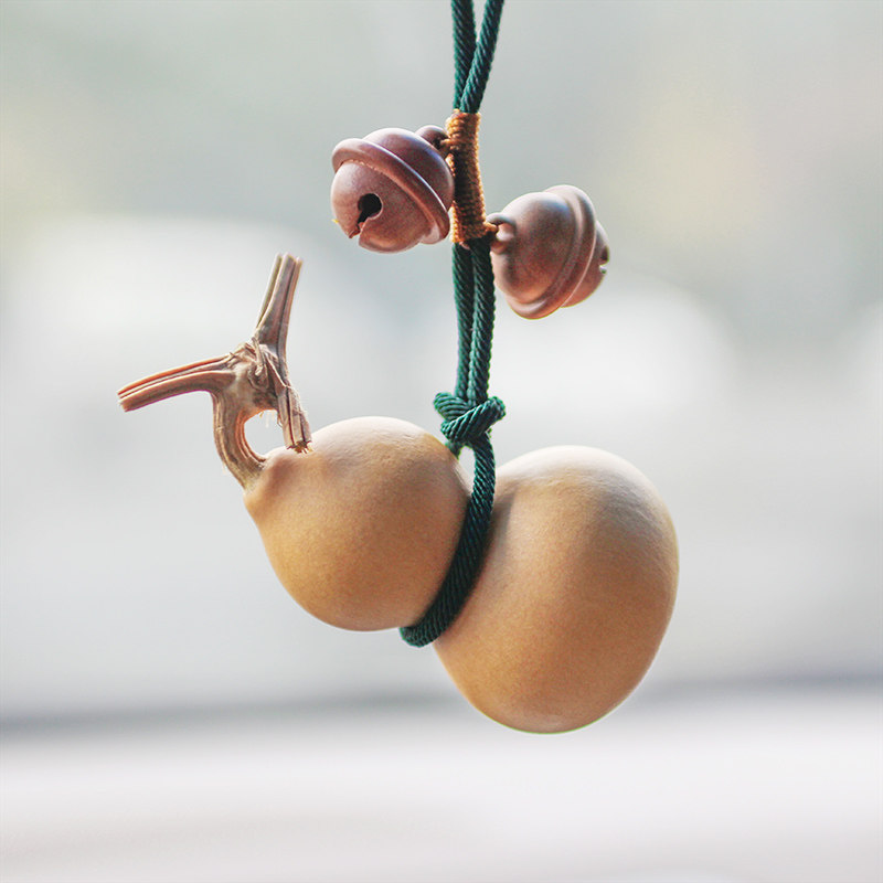 高级感汽车车载车内饰品后视镜挂件天然小葫芦香水香薰简单大方