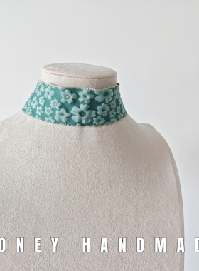 宽边浮雕花朵个性颈饰荷叶边颈链遮颈纹脖圈遮疤脖子饰品简约项圈