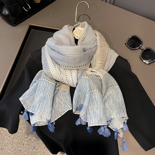 流苏小格子棉麻围巾女春夏2025新款防晒薄款丝巾空调房外搭披肩